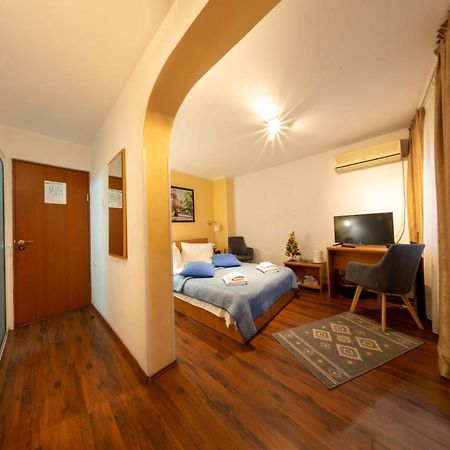 La Casa Nord Hotell Bukarest Exteriör bild