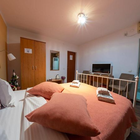 La Casa Nord Hotell Bukarest Rum bild