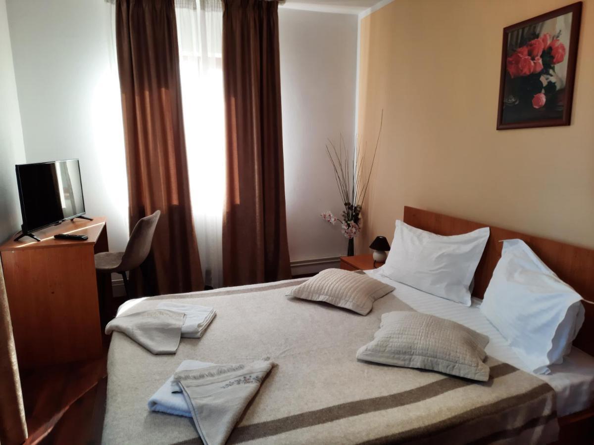 La Casa Nord Hotell Bukarest Exteriör bild