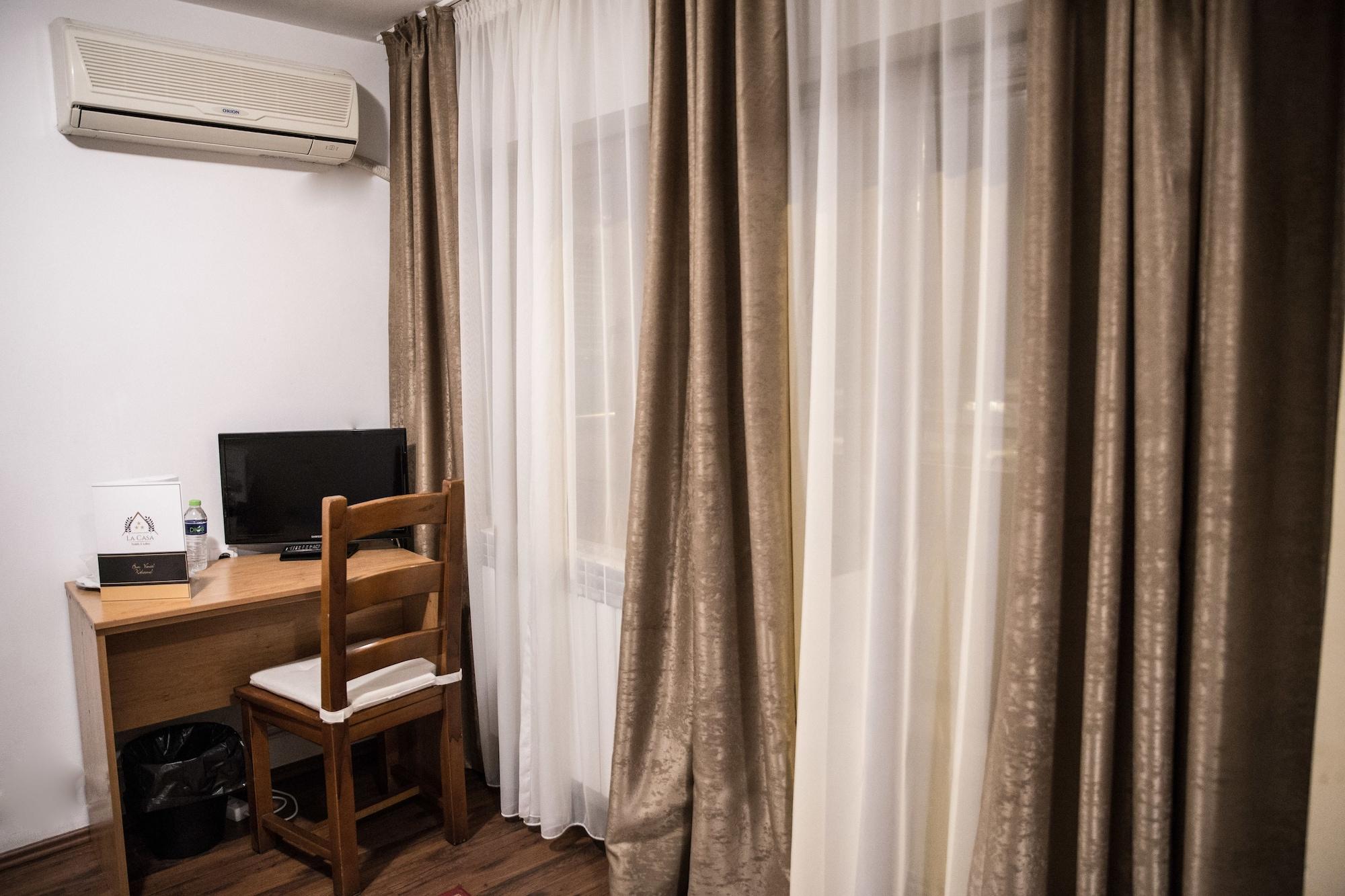 La Casa Nord Hotell Bukarest Exteriör bild