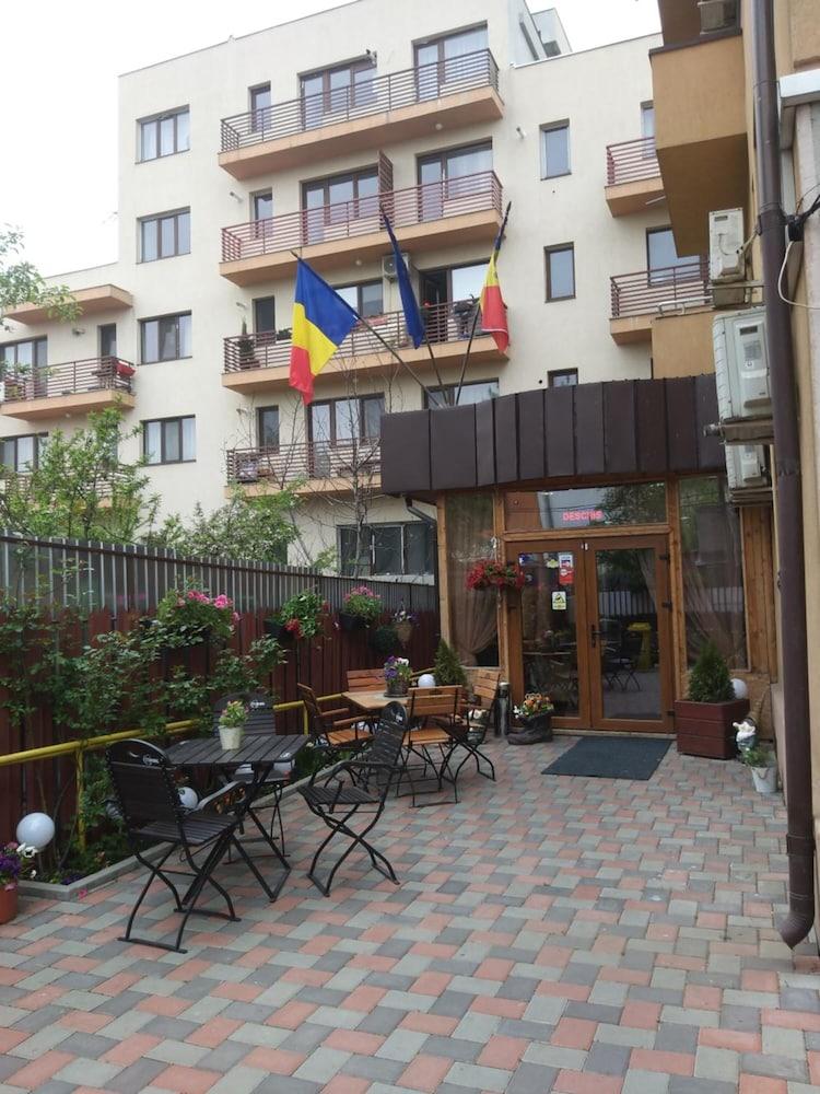 La Casa Nord Hotell Bukarest Exteriör bild