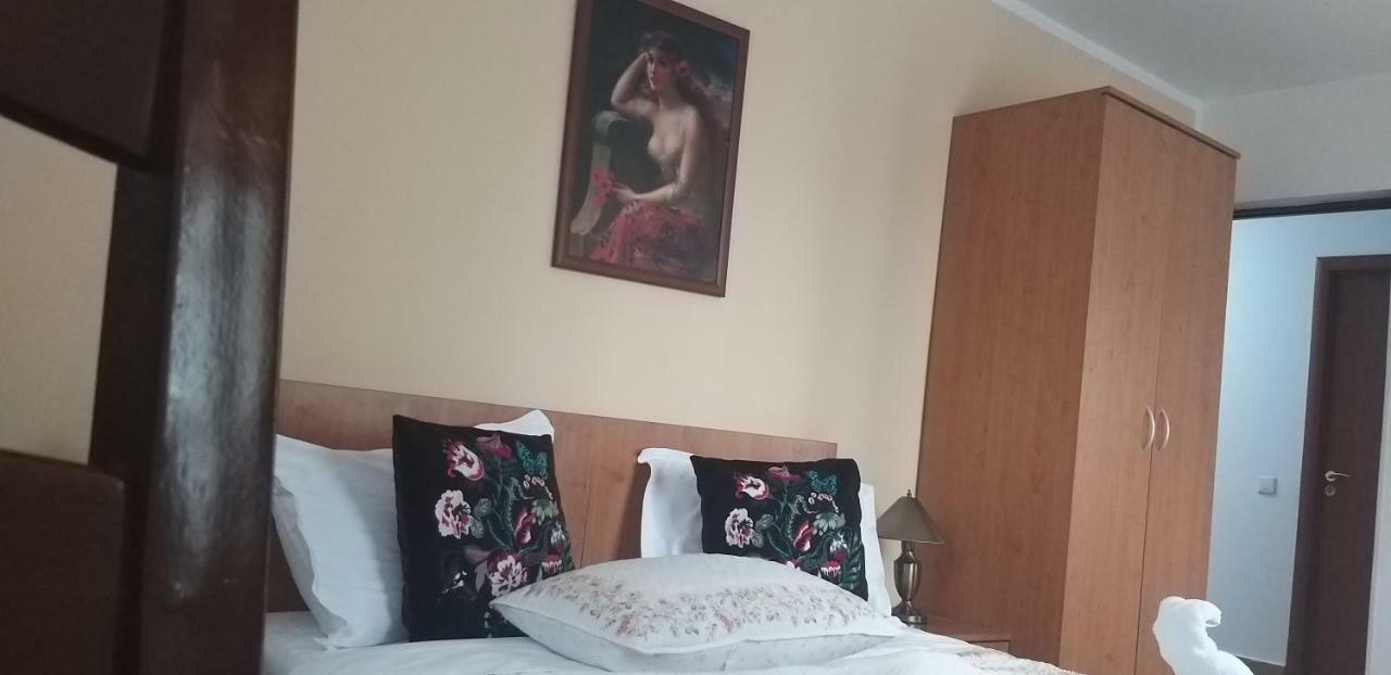 La Casa Nord Hotell Bukarest Exteriör bild